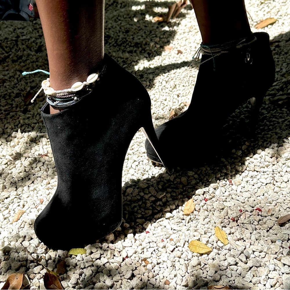 Authentic Giuseppe Zanotti ankle boots